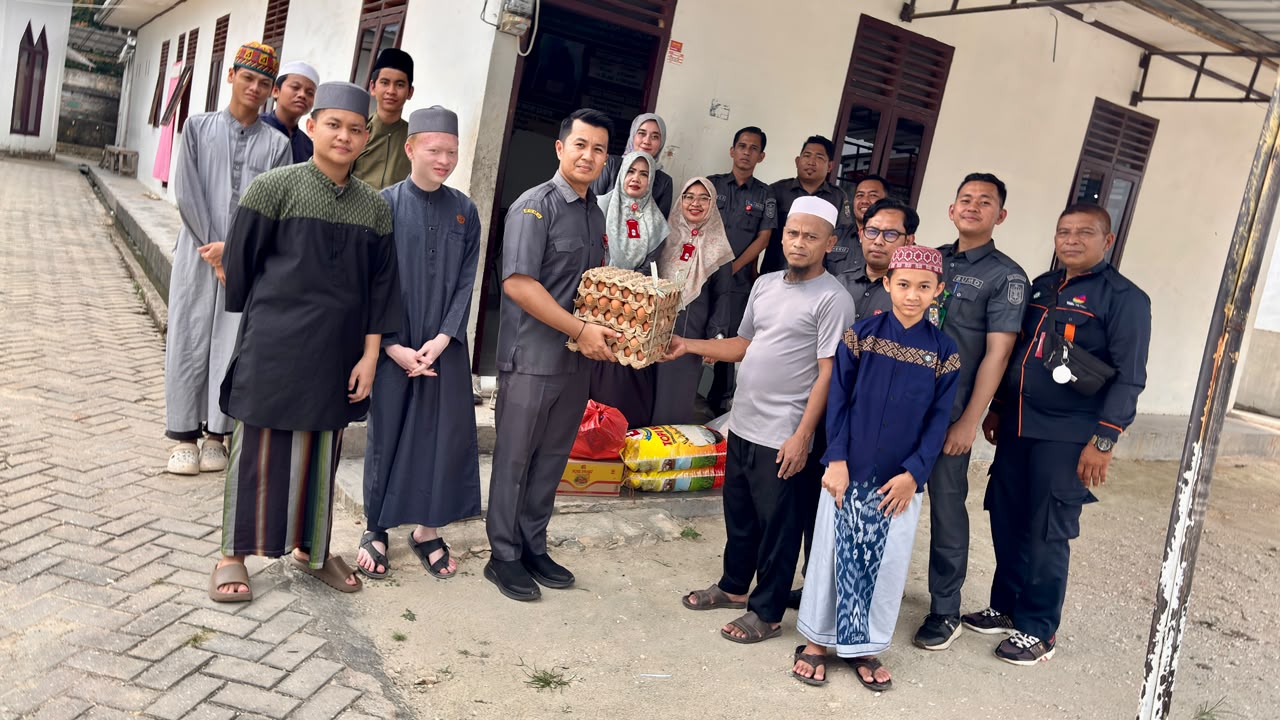 Perusahaan Umum Daerah Tuah Sekata Berbagi di Hari Jadi ke-23